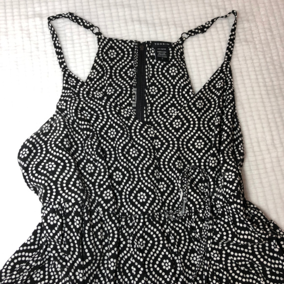 Black & White Border Print Challis Cami Size 2 - Picture 5 of 7